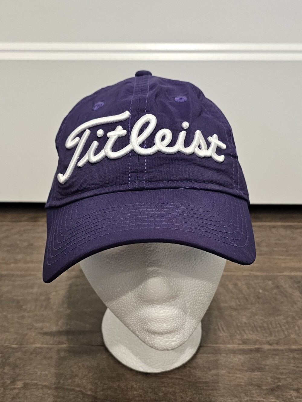 Titleist FJ Pro V1 Purple Lightweight Mens Cap with Piped Embroidered Name